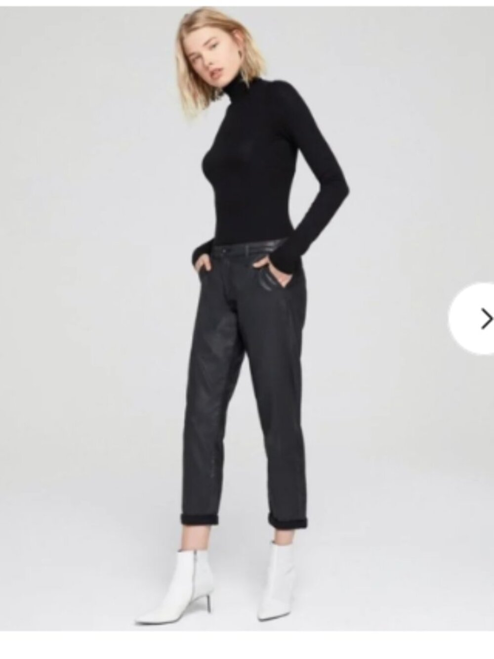 AG Adriano Goldschmied The Caden Cropped Black Pants 26R Straight Leg